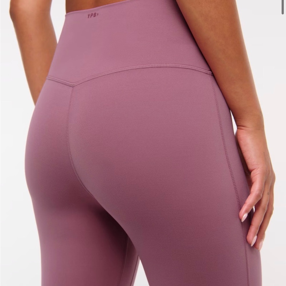Abercrombie & Fitch Mauve Leggings